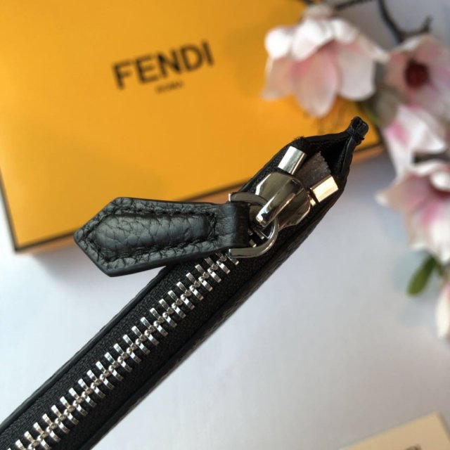 フェンディセカンドバッグコピー 2022大人気NO.1  FENDI  フェンディセカンドバッグ0024