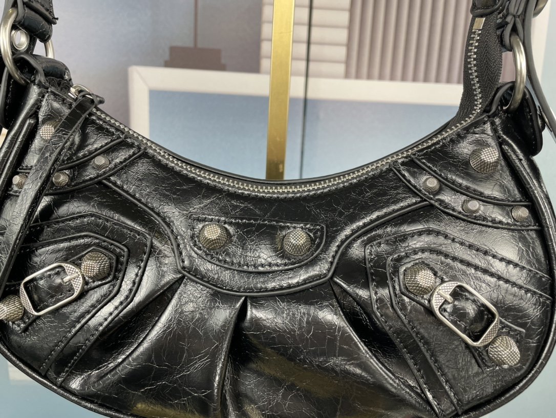 バレンシアガバッグコピー 2022新品大人気NO.1  BALENCIAGA   バレンシアガバッグ0035