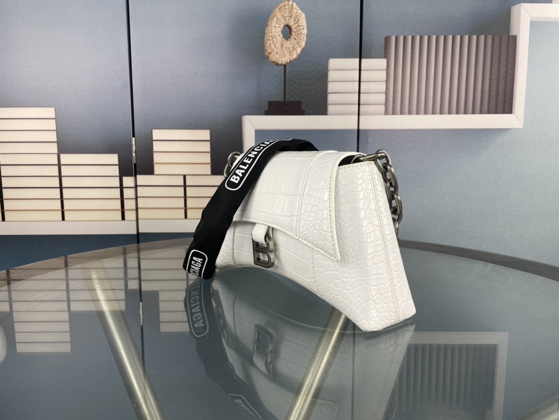 バレンシアガバッグコピー 2022新品大人気NO.1  BALENCIAGA   バレンシアガバッグ0012