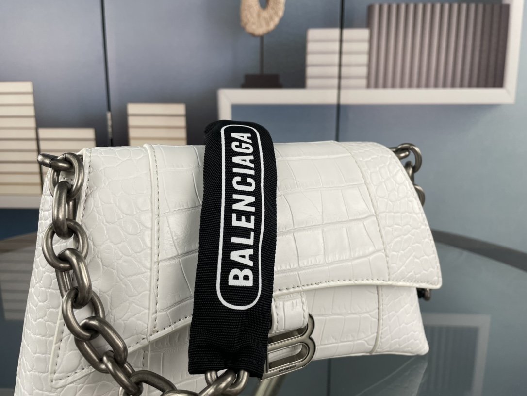 バレンシアガバッグコピー 2022新品大人気NO.1  BALENCIAGA   バレンシアガバッグ0012