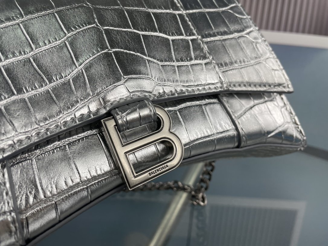 バレンシアガバッグコピー 2022新品大人気NO.1  BALENCIAGA   バレンシアガバッグ0015