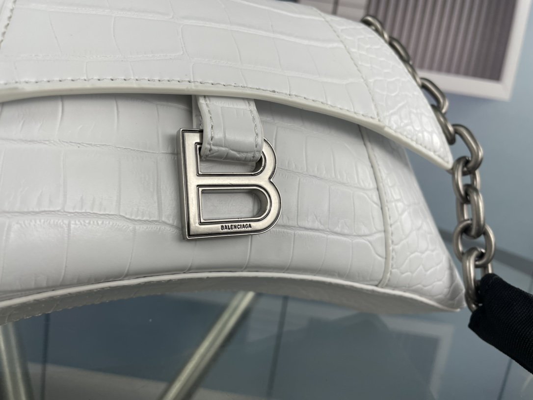 バレンシアガバッグコピー 2022新品大人気NO.1  BALENCIAGA   バレンシアガバッグ0012