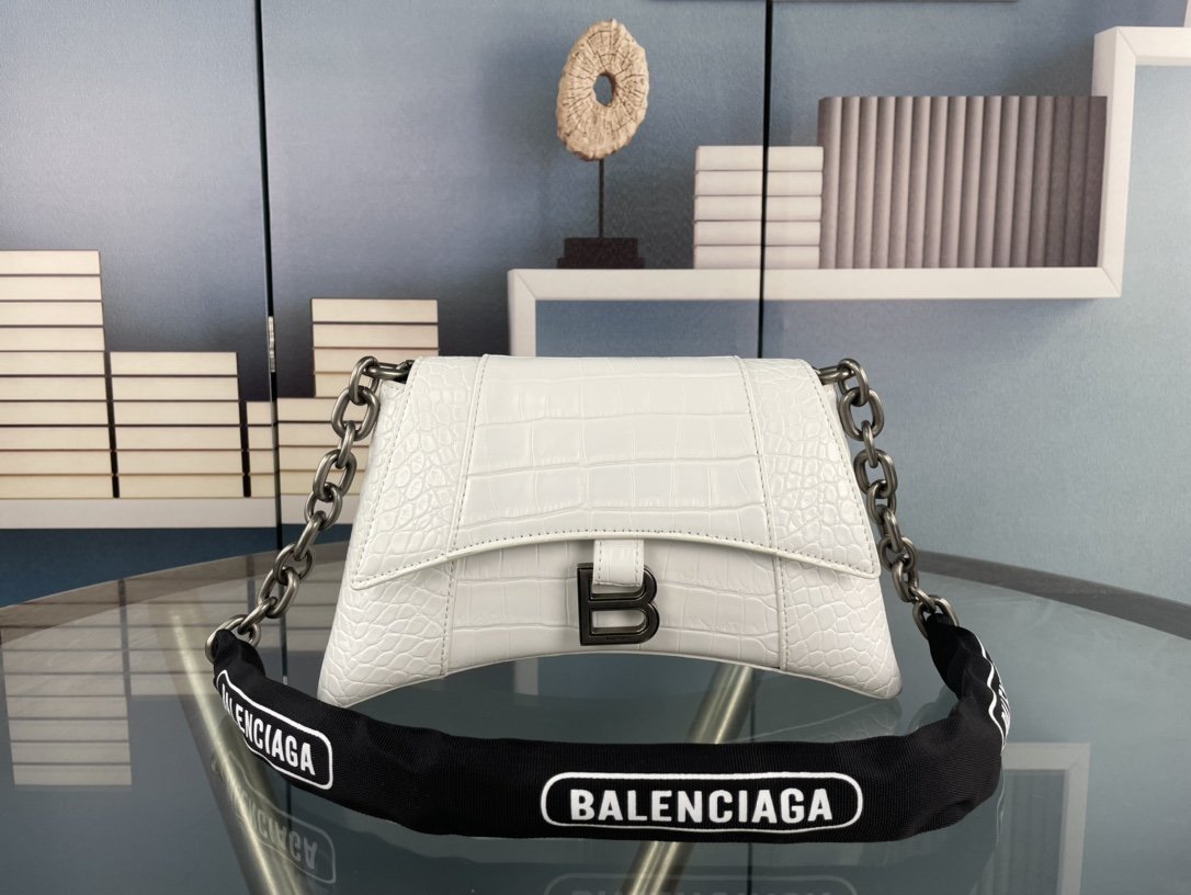 バレンシアガバッグコピー 2022新品大人気NO.1  BALENCIAGA   バレンシアガバッグ0012