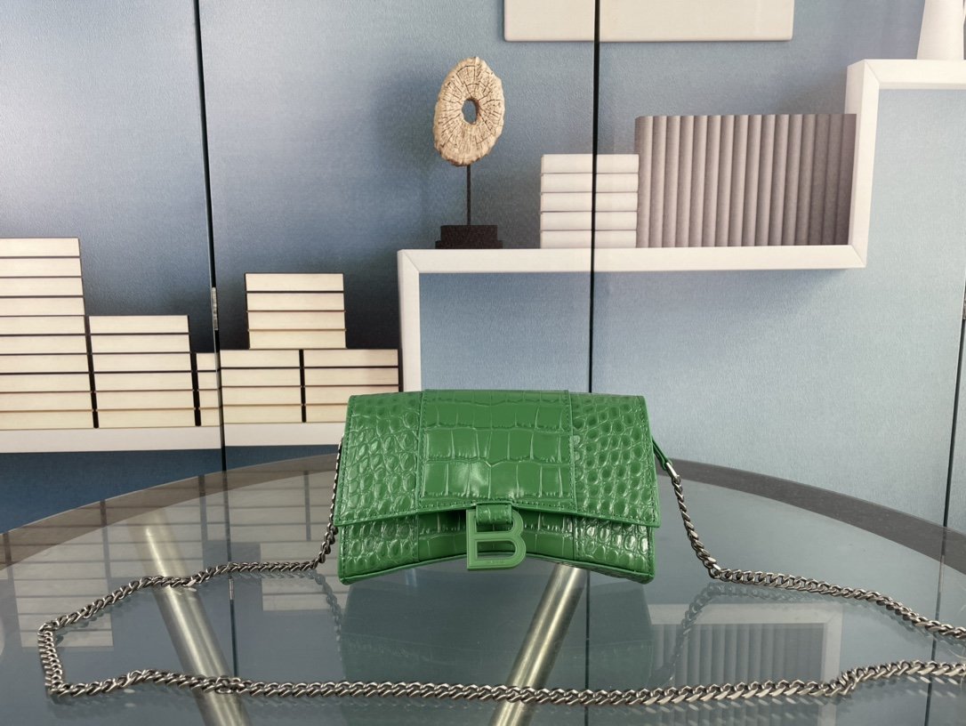 バレンシアガバッグコピー 2022新品大人気NO.1  BALENCIAGA   バレンシアガバッグ0016