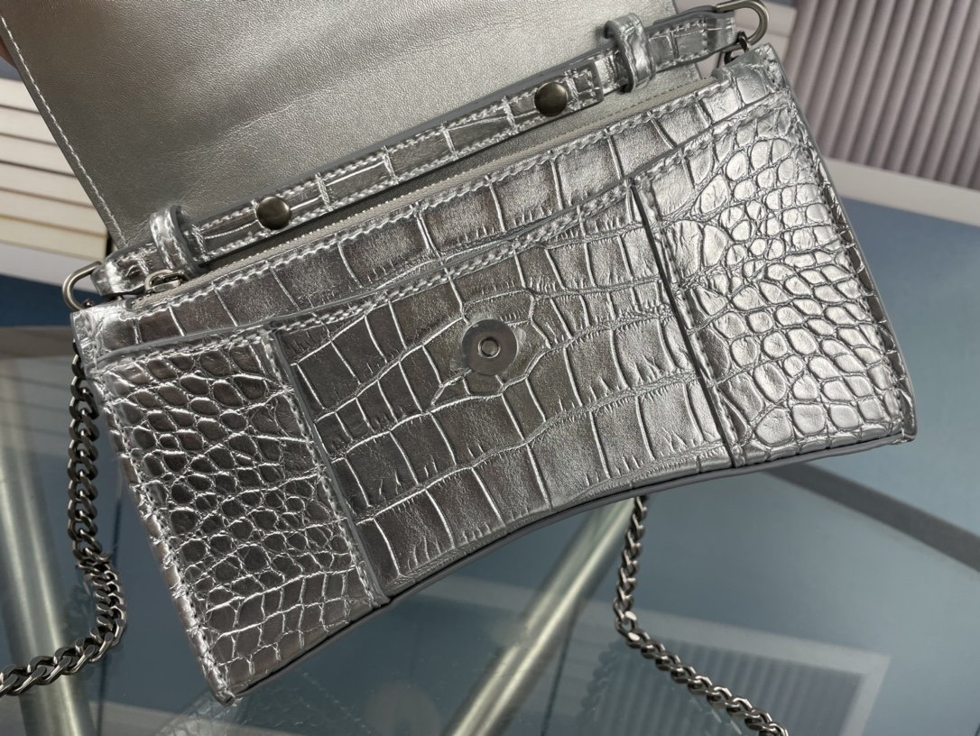 バレンシアガバッグコピー 2022新品大人気NO.1  BALENCIAGA   バレンシアガバッグ0015
