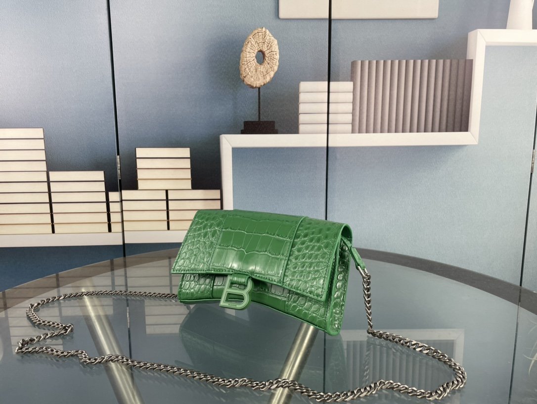 バレンシアガバッグコピー 2022新品大人気NO.1  BALENCIAGA   バレンシアガバッグ0016