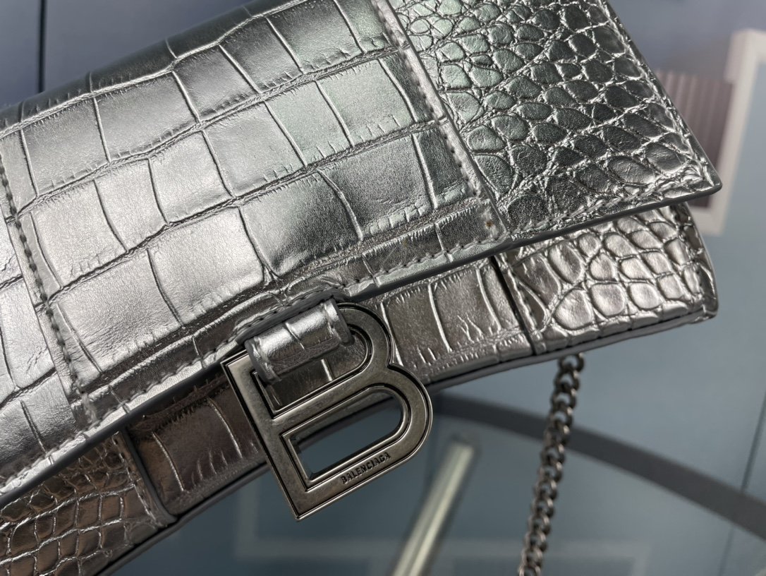 バレンシアガバッグコピー 2022新品大人気NO.1  BALENCIAGA   バレンシアガバッグ0015