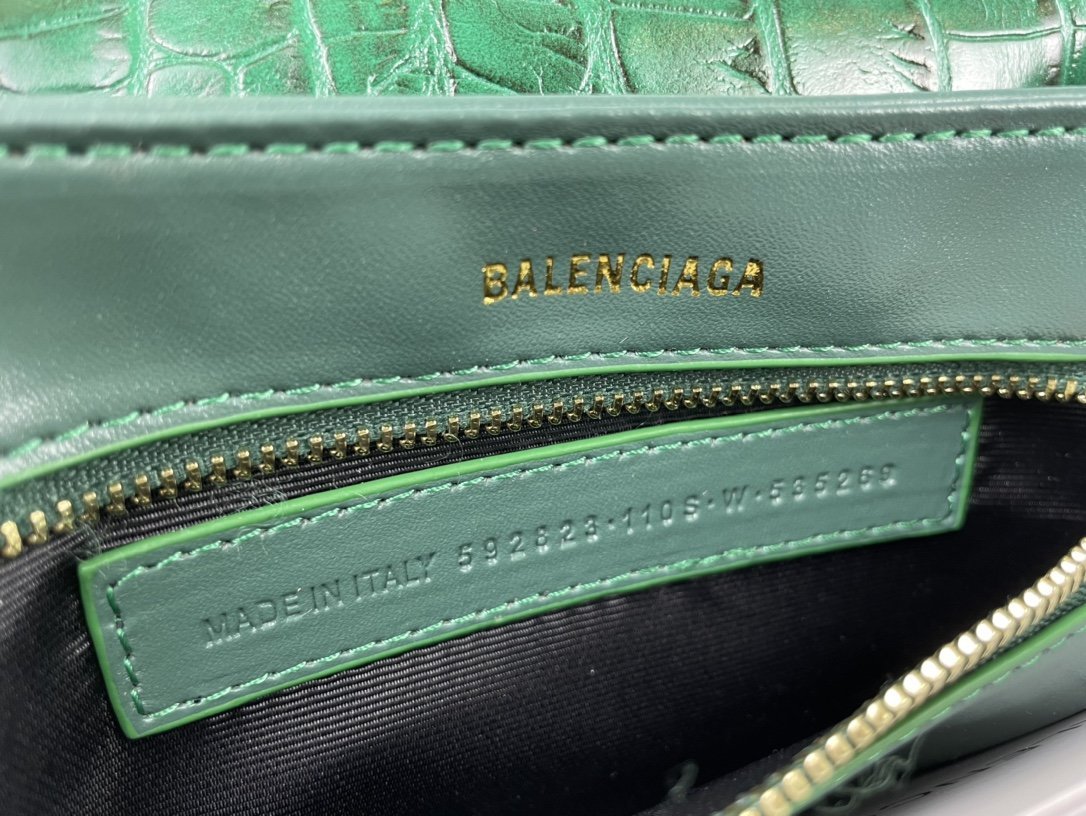 バレンシアガバッグコピー 2022新品大人気NO.1  BALENCIAGA   バレンシアガバッグ0031