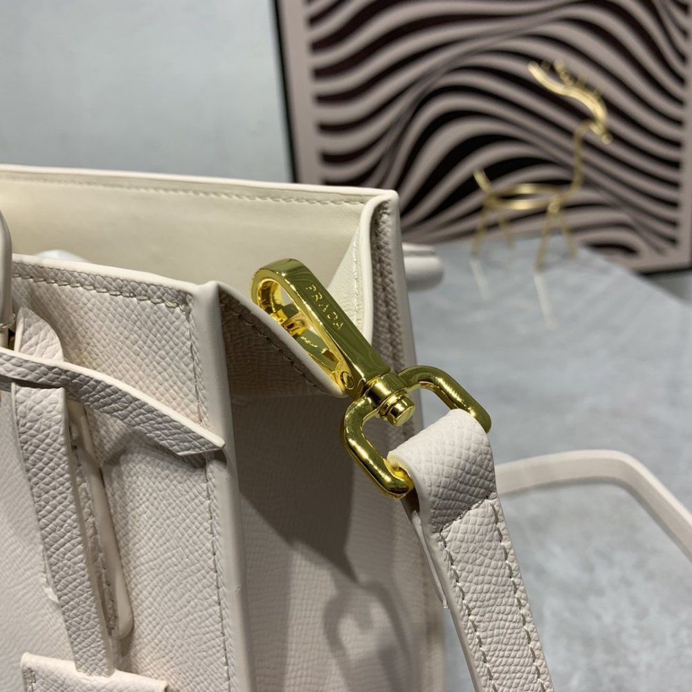 プラダバッグコピー 大人気2022新品  PRADA  プラダバッグ00231