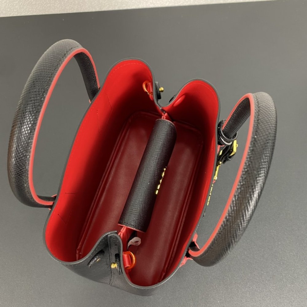 プラダバッグコピー 大人気2022新品  PRADA  プラダバッグ00251
