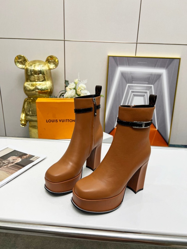 ルイヴィトン靴コピー   2022新品大人気NO.1   Louis Vuitton ルイヴィトン靴0339