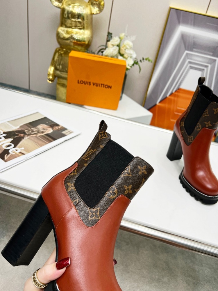 ルイヴィトン靴コピー   2022新品大人気NO.1   Louis Vuitton ルイヴィトン靴0335