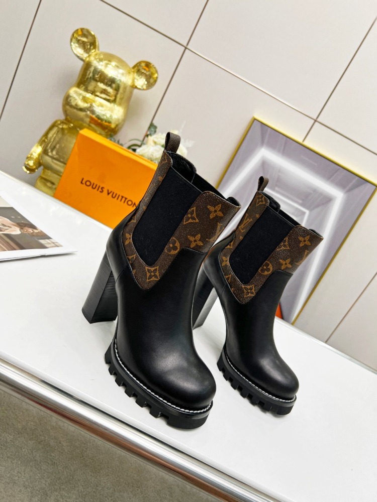 ルイヴィトン靴コピー   2022新品大人気NO.1   Louis Vuitton ルイヴィトン靴0334