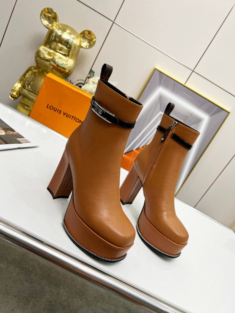 ルイヴィトン靴コピー   2022新品大人気NO.1   Louis Vuitton ルイヴィトン靴0339