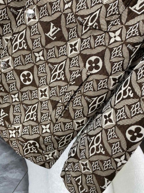 ルイヴィトン服コピー    大人気2022新品 Louis Vuitton ルイヴィトン服0139