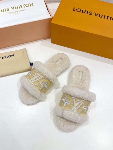 ルイヴィトン靴コピー   2022SS新作通販   Louis Vuitton ルイヴィトン靴0349