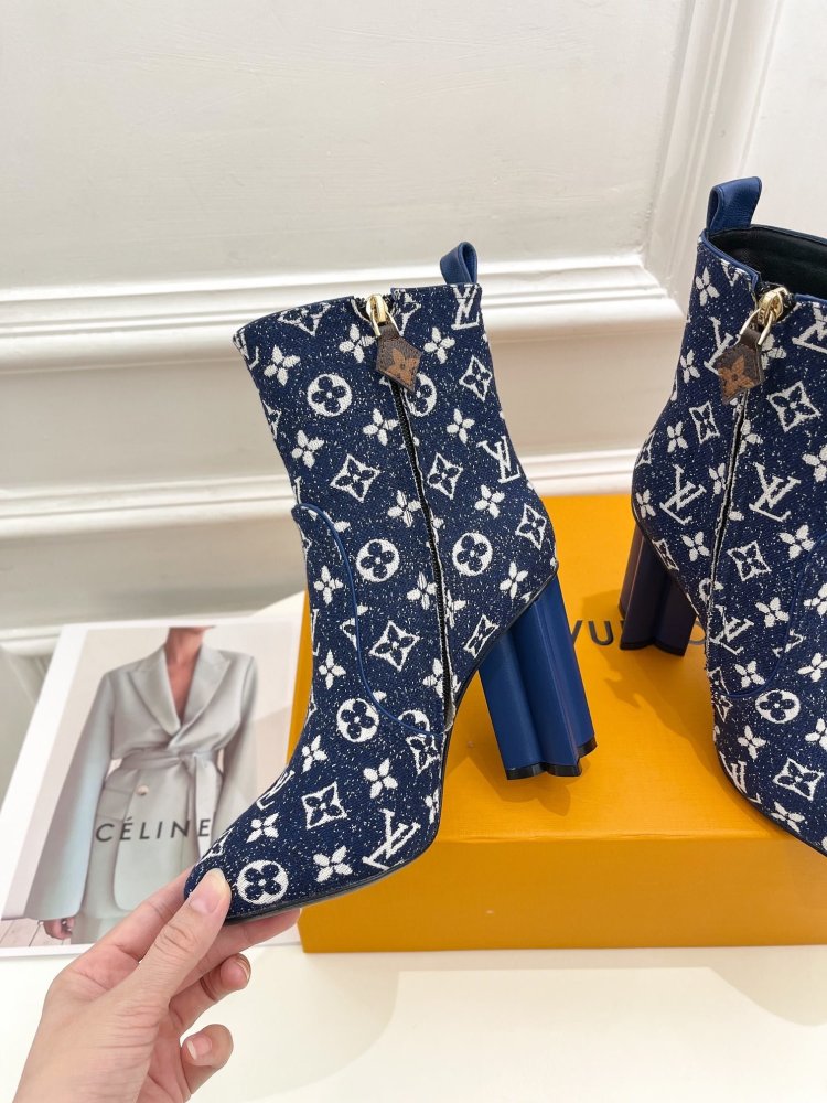 ルイヴィトン靴コピー 2022新品大人気NO.1   Louis Vuitton ルイヴィトン靴0376