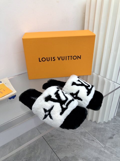 ルイヴィトン靴コピー   2022SS新作通販   Louis Vuitton ルイヴィトン靴0343
