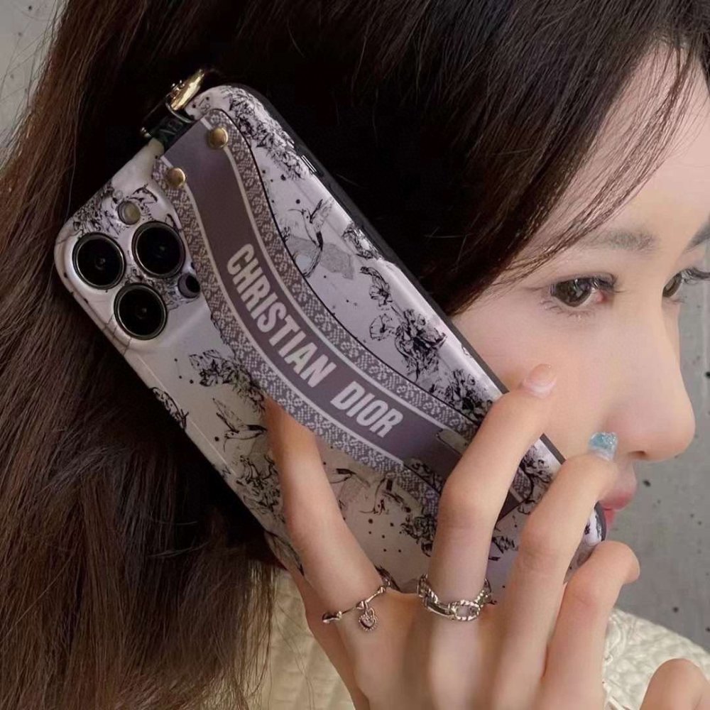 ディオールiPhone ケース 全機種 販売 2023新品注目度NO.1  ディオールPhone 0056