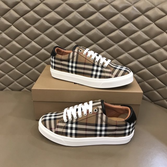 バーバリー靴コピー 2023SS通販 Burberry  バーバリー靴0026