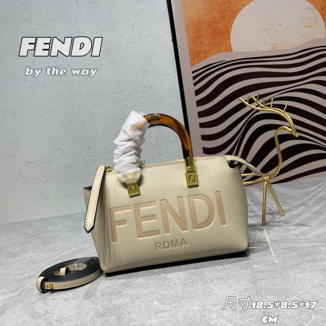 フェンディバッグコピー   2023SS通販   FENDI フェンディバッグ0312