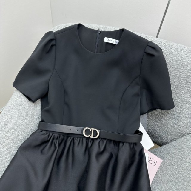 ディオール服コピー  2023新品大人気NO.1  DIOR  ディオール服0071