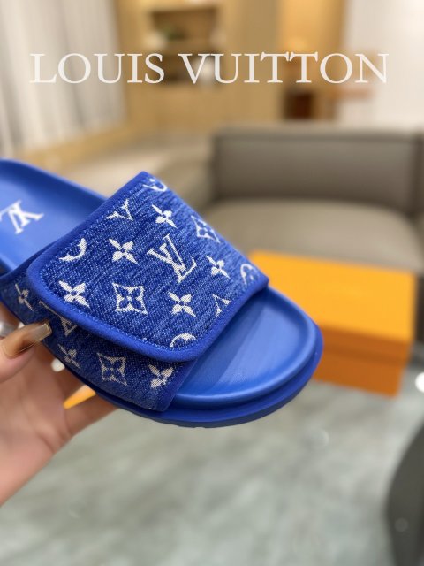ルイヴィトン靴コピー 4色  男女兼用  定番人気2023新品   Louis Vuitton ルイヴィトン靴0417