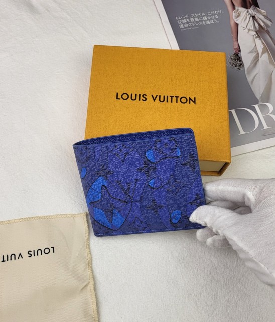 ルイヴィトン財布コピー 2023新品大人気NO.1 Louis Vuitton ルイヴィトン財布560