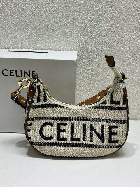 セリーヌバッグコピー 2023新品注目度NO.1 Celine セリーヌバッグ0105