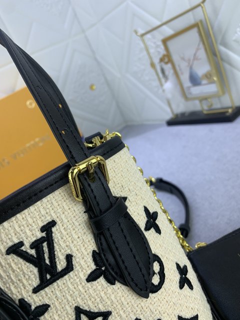 ルイヴィトンバッグコピー  2023大人気NO.1  Louis Vuitton   ルイヴィトンバッグ0395