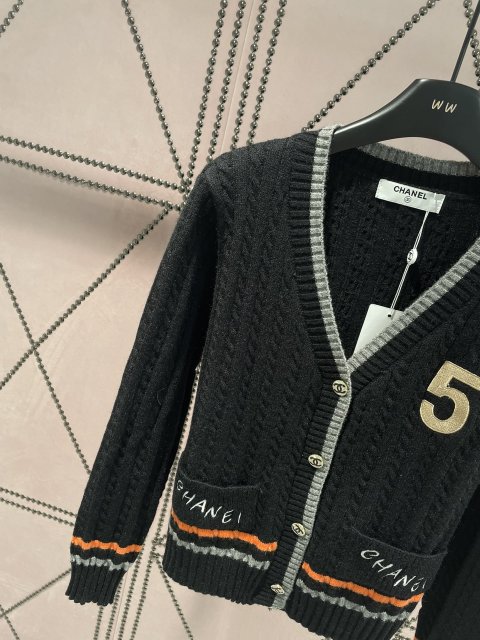 シャネル服コピー  2023SS新作通販  CHANEL シャネル服0112