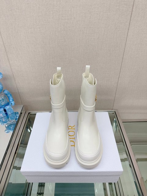 ディオール靴コピー   大人気2023新品   DIOR  ディオール靴0121