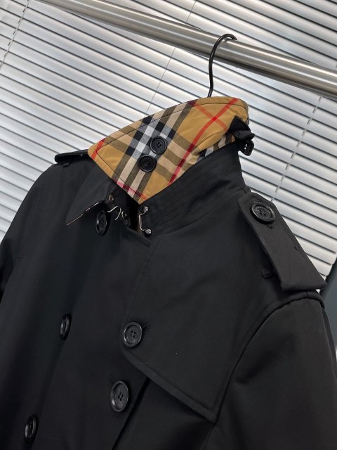 バーバリー服コピー   2023新品大人気NO.1   BURBERRY  バーバリー服0025