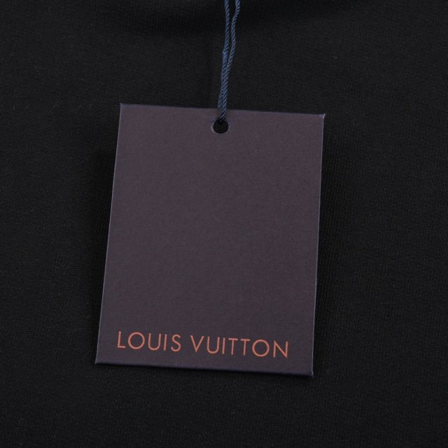 ルイヴィトン服コピー 男女兼用  大人気2023新品   Louis Vuitton ルイヴィトン服0225