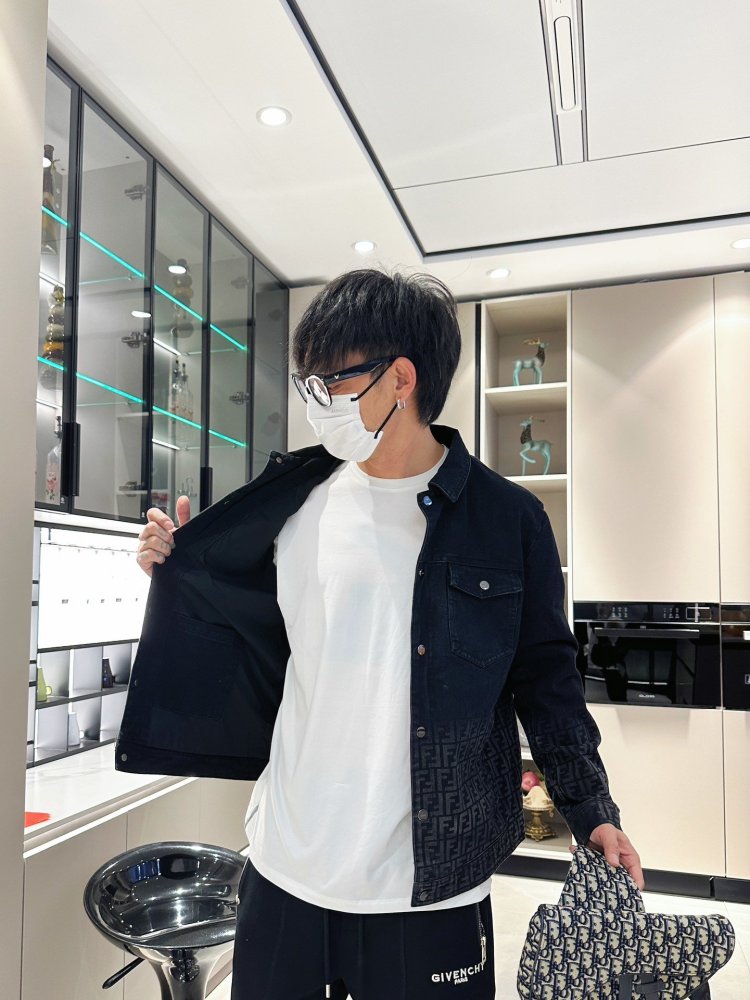 フェンディ服コピー     2023SS新作通販    FENDI フェンディ服0068