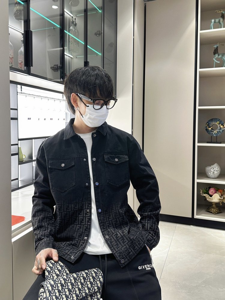 フェンディ服コピー     2023SS新作通販    FENDI フェンディ服0068