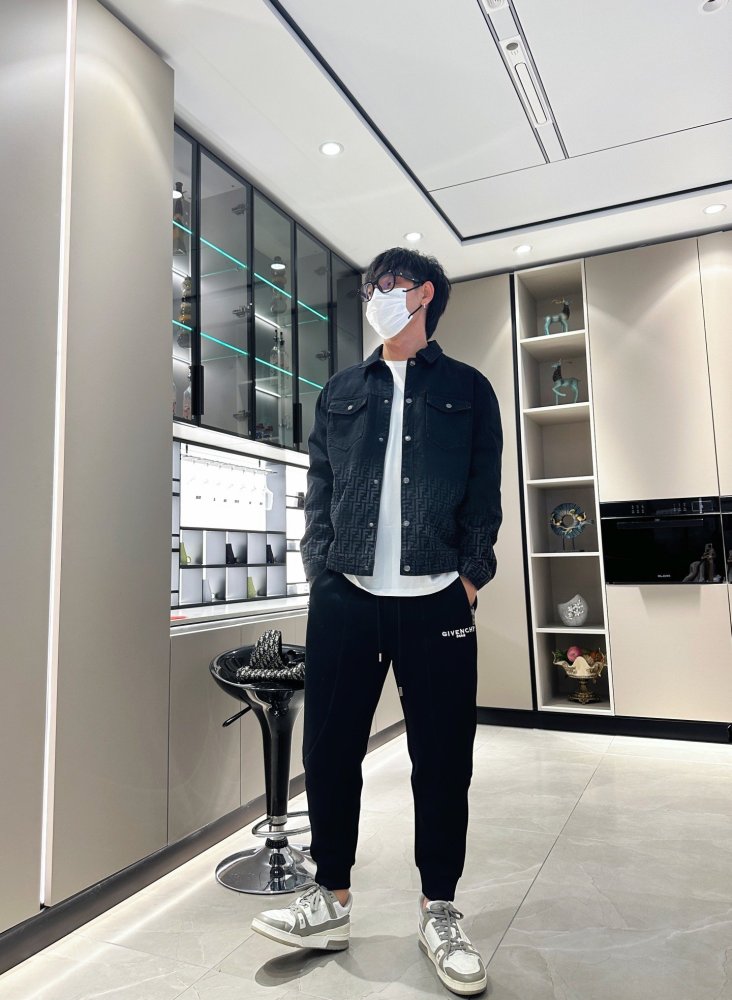 フェンディ服コピー     2023SS新作通販    FENDI フェンディ服0068