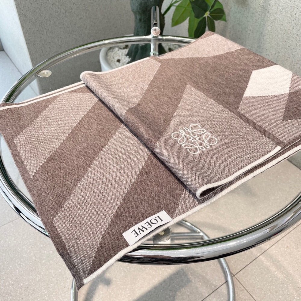 ロエベ マフラーコピー   定番人気2023新品  LOEWE ロエベ マフラー0071
