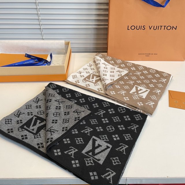 ルイヴィトンマフラーコピー  2023新品大人気NO.1 Louis Vuitton ルイヴィトンマフラー0065