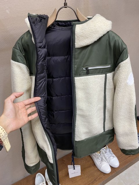 モンクレール服コピー    2023新品大人気NO.1   Moncler  モンクレール服0202