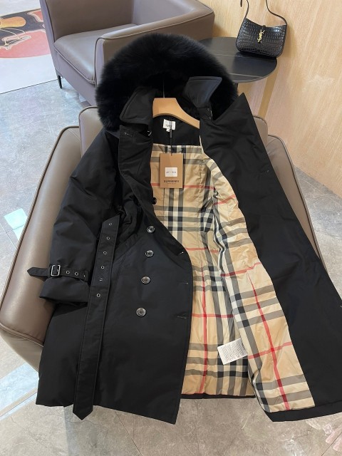 バーバリー服コピー  2023新品大人気NO.1  BURBERRY  バーバリー服0079