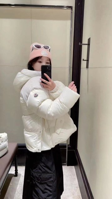 モンクレール服コピー 大人気2023新品   Moncler  モンクレール服0127