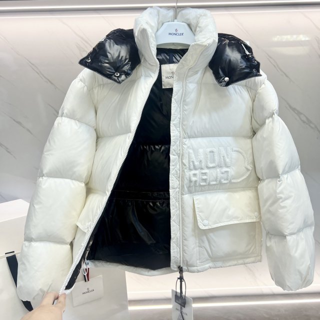 モンクレール服コピー 大人気2023新品   Moncler  モンクレール服0125