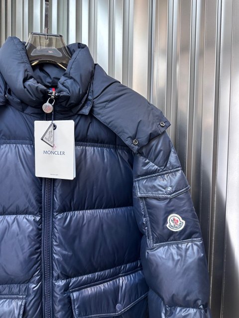 モンクレール服コピー  2色  男女兼用  2023SS新作通販   Moncler  モンクレール服0239