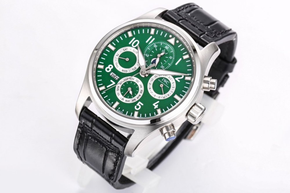 《大人気》  3色  IWC時計コピー      IWC  IWC時計0082
