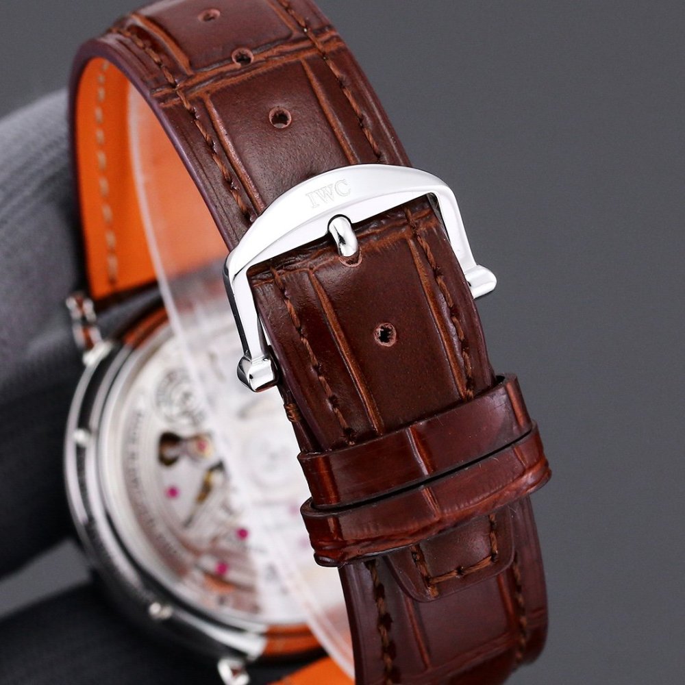 顔だちが絶頂である!  IW544805    IWC時計コピー      IWC  IWC時計0061
