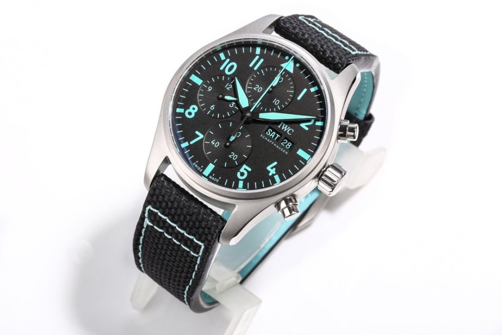 新作  IW388108 IWC時計コピー      IWC  IWC時計0074
