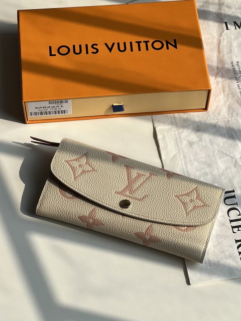 超希少！ルイヴィトン財布コピー 2024新品大人気NO.1 Louis Vuitton ルイヴィトン財布M82341