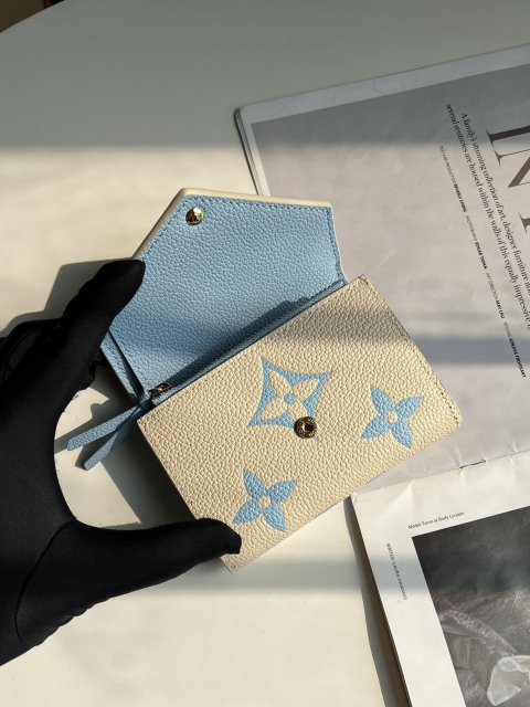 入手困難品！2024新作ルイヴィトン財布コピー  Louis Vuitton ルイヴィトン財布M41938