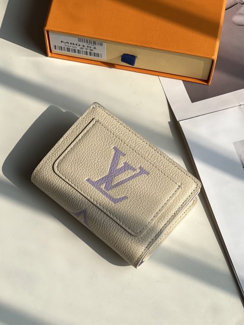 売上総額１位！2024新作ルイヴィトン財布コピー  Louis Vuitton ルイヴィトン財布M80151